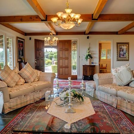 Eagle Ridge Lodge タウランガ エクステリア 写真