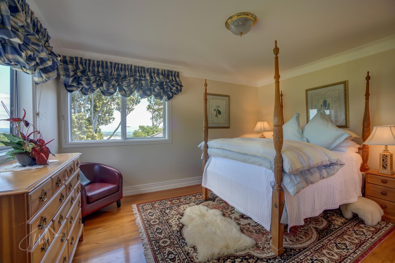 Eagle Ridge Lodge タウランガ エクステリア 写真